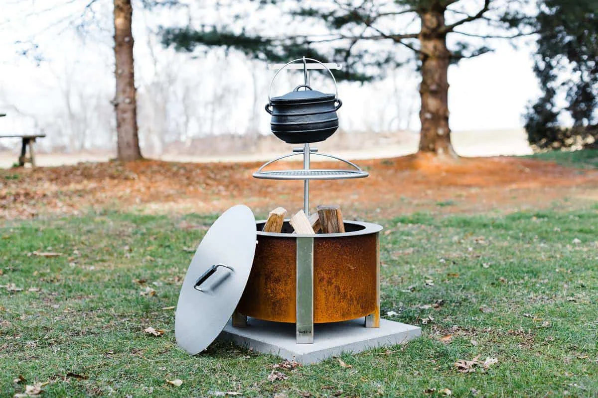 The Mojave Wood Burning Grill