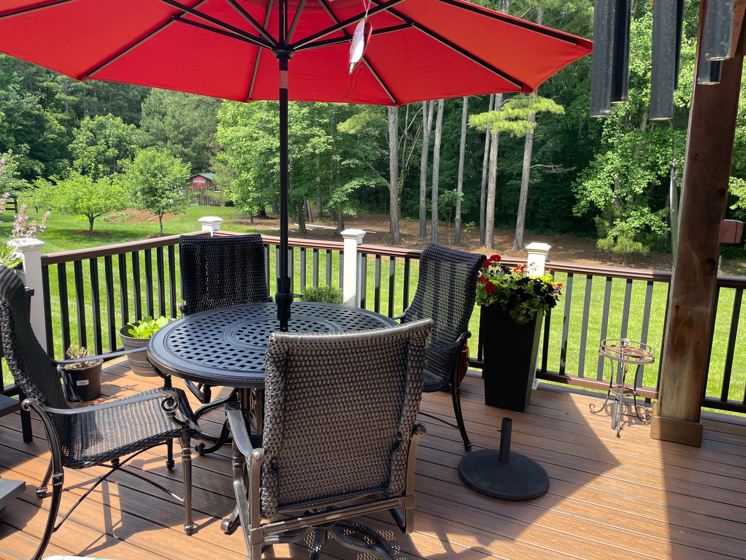 Creating a Comfortable Outdoor Kitchen Island in East Bend, NC