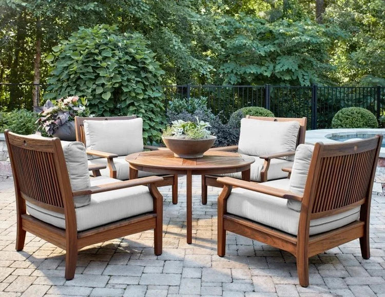 Outdoor Furniture for Your Carolina Oasis – Casual Furniture World