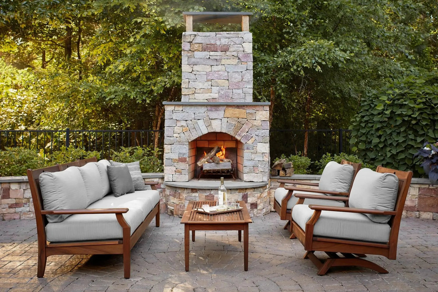 Outdoor Furniture for Your Carolina Oasis – Casual Furniture World